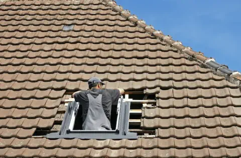 Pose de velux - Goux-les-Usiers